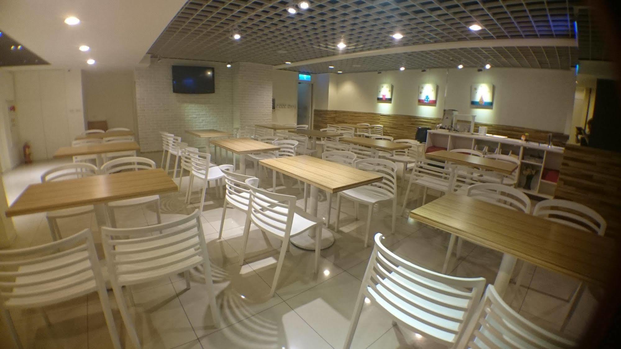 ซิตี้โฮเต็ล ไทเป Hotel ภายนอก รูปภาพ
